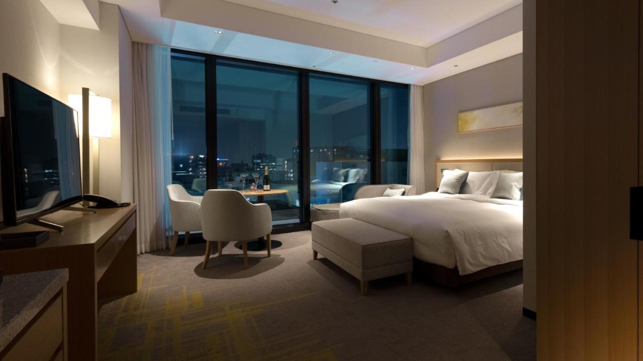 Miyako Hotel Hakata Фукуока Экстерьер фото Deluxe room