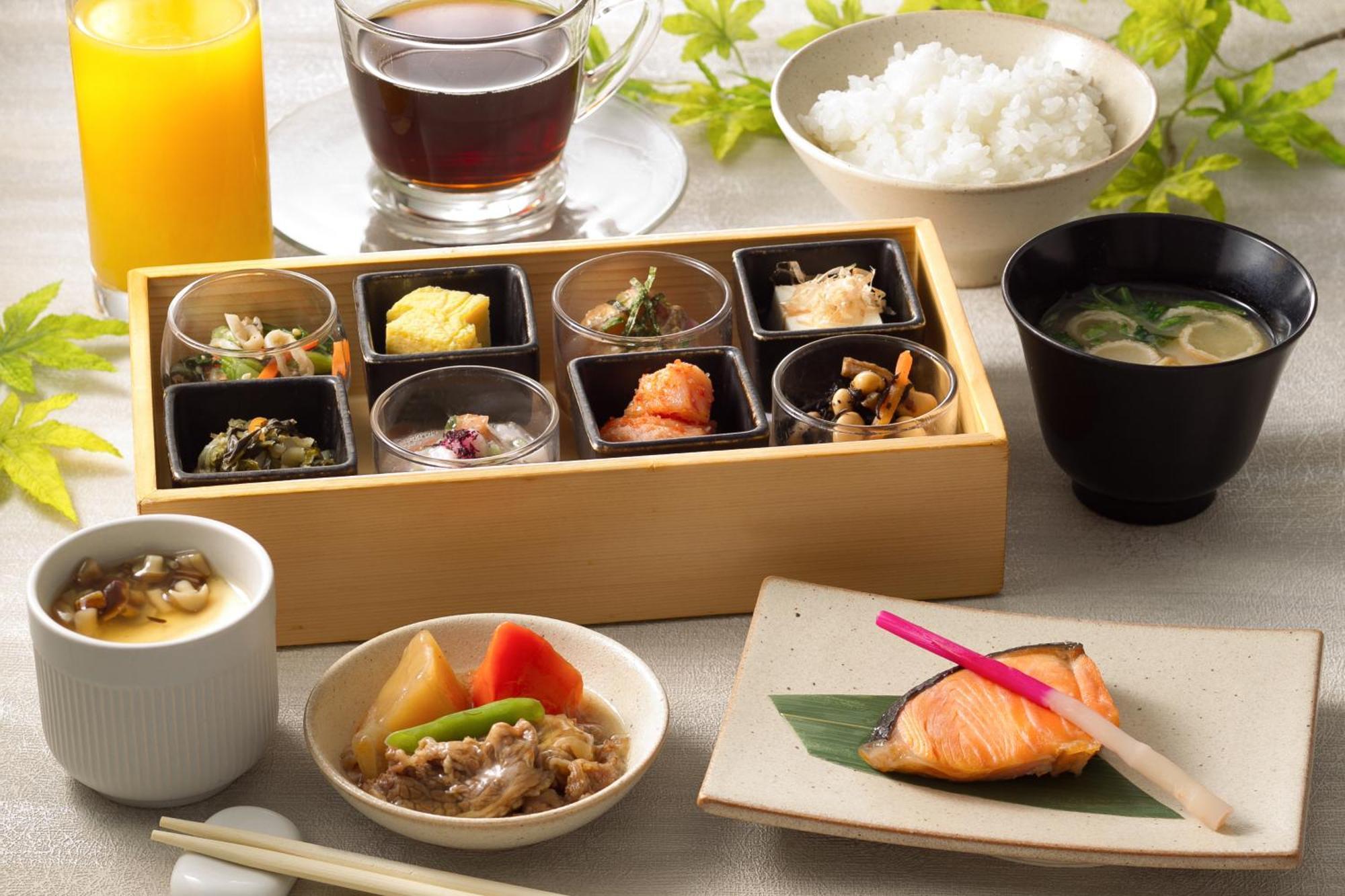 Miyako Hotel Hakata Фукуока Экстерьер фото A Japanese breakfast