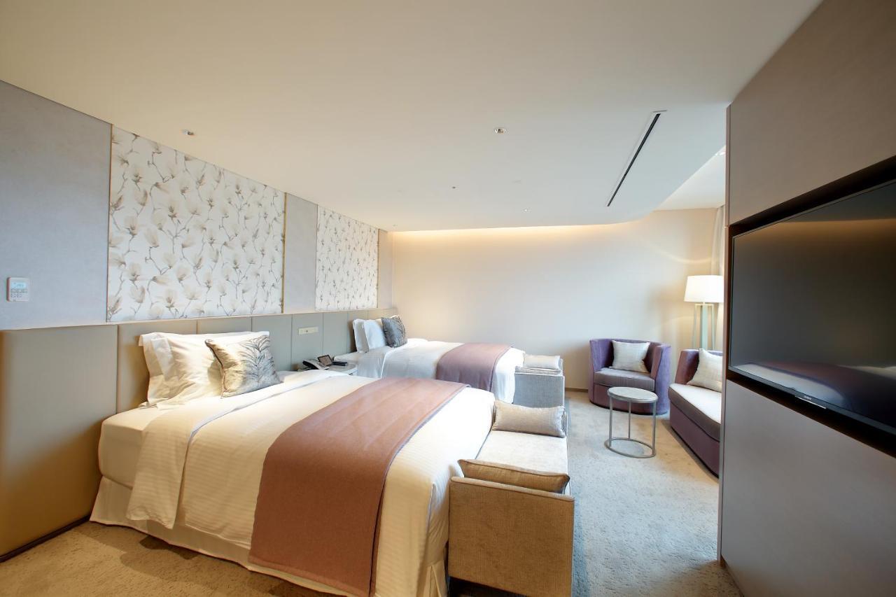 Miyako Hotel Hakata Фукуока Экстерьер фото Deluxe Room