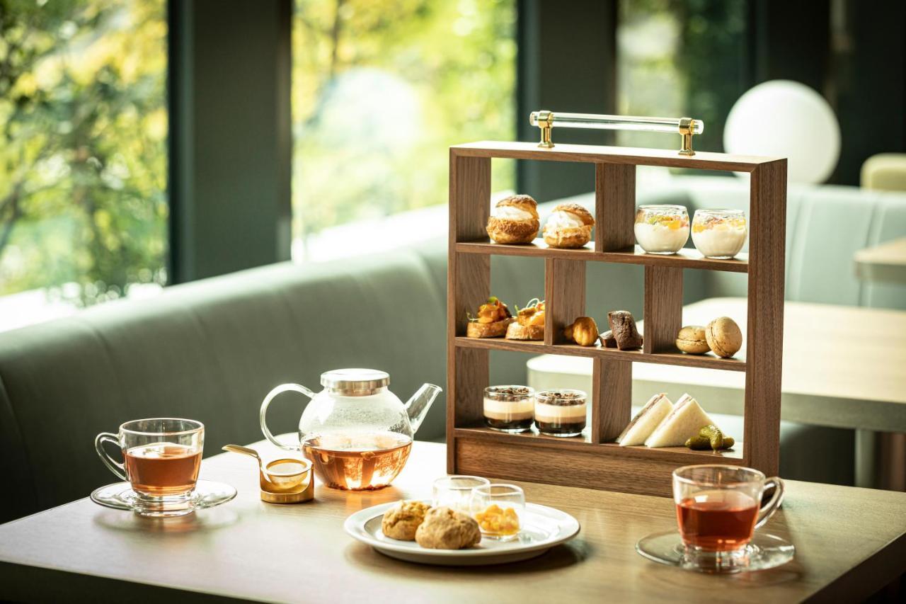 Miyako Hotel Hakata Фукуока Экстерьер фото Afternoon tea at the InterContinental Hong Kong